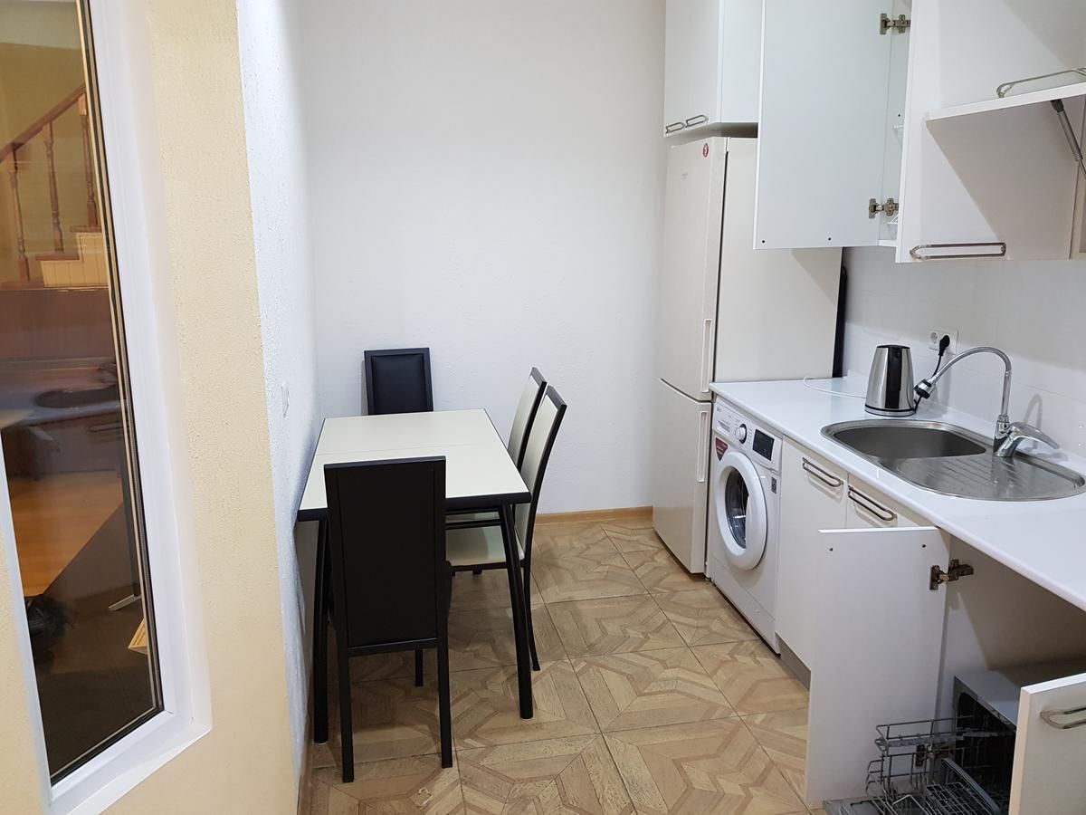 Виллы Гостевой уютный дом Тбилиси-21