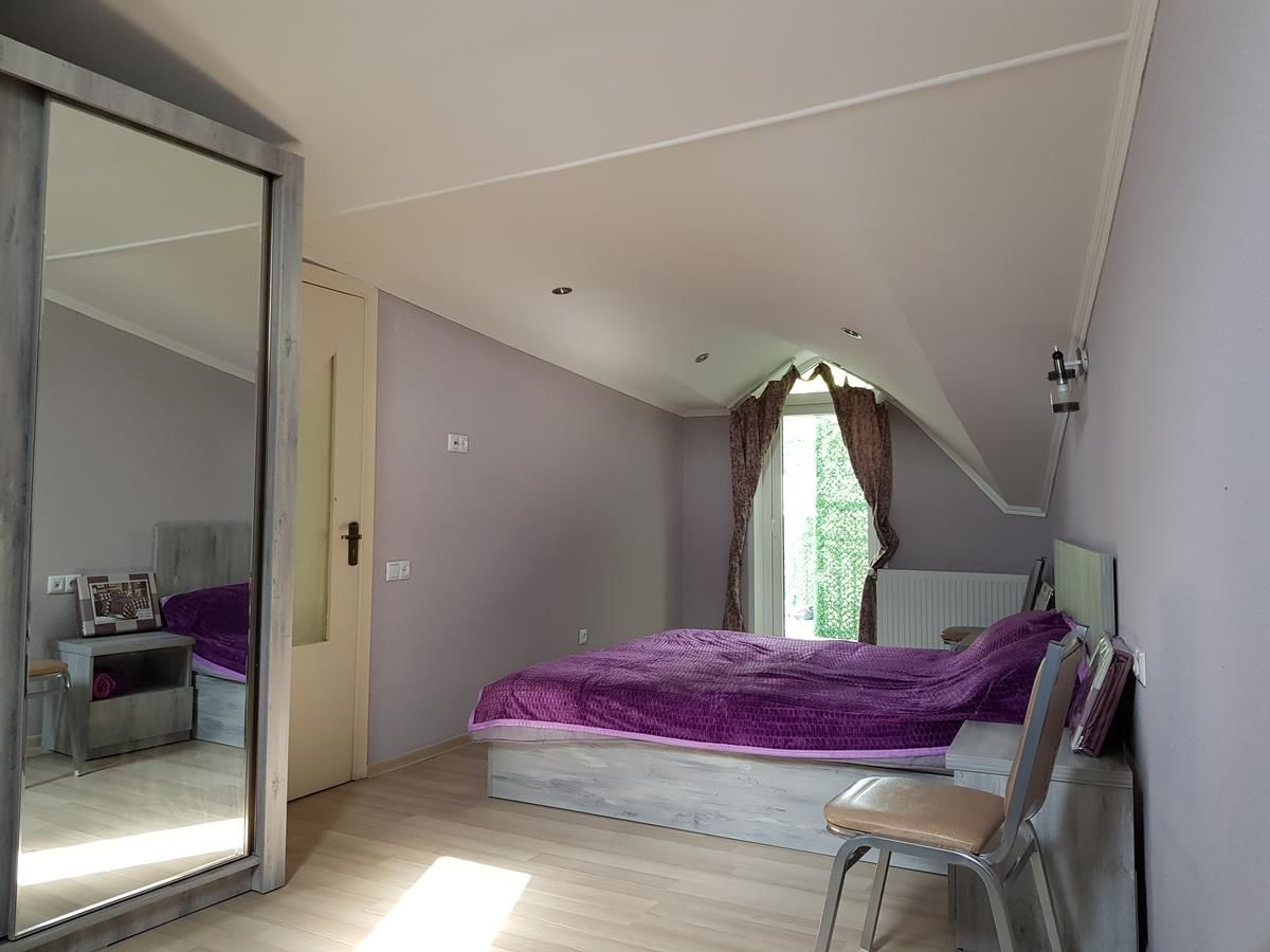 Виллы Гостевой уютный дом Тбилиси-6