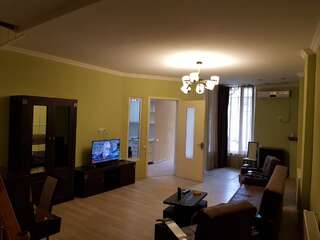 Виллы Гостевой уютный дом Тбилиси Вилла с 2 спальнями-10