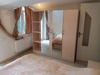 Виллы Гостевой уютный дом Тбилиси Вилла с 2 спальнями-6