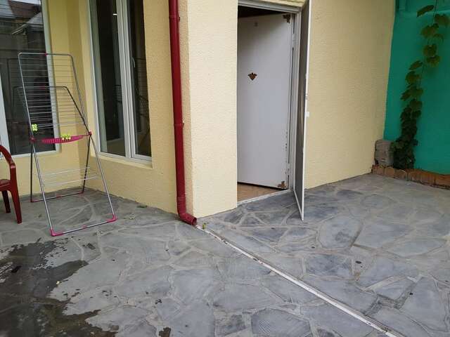 Виллы Гостевой уютный дом Тбилиси-19