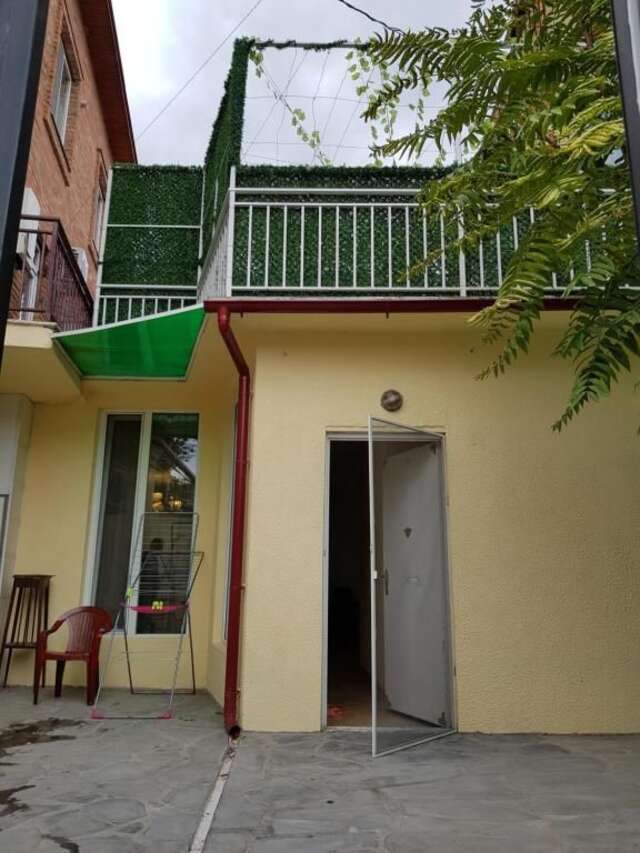 Виллы Гостевой уютный дом Тбилиси-26